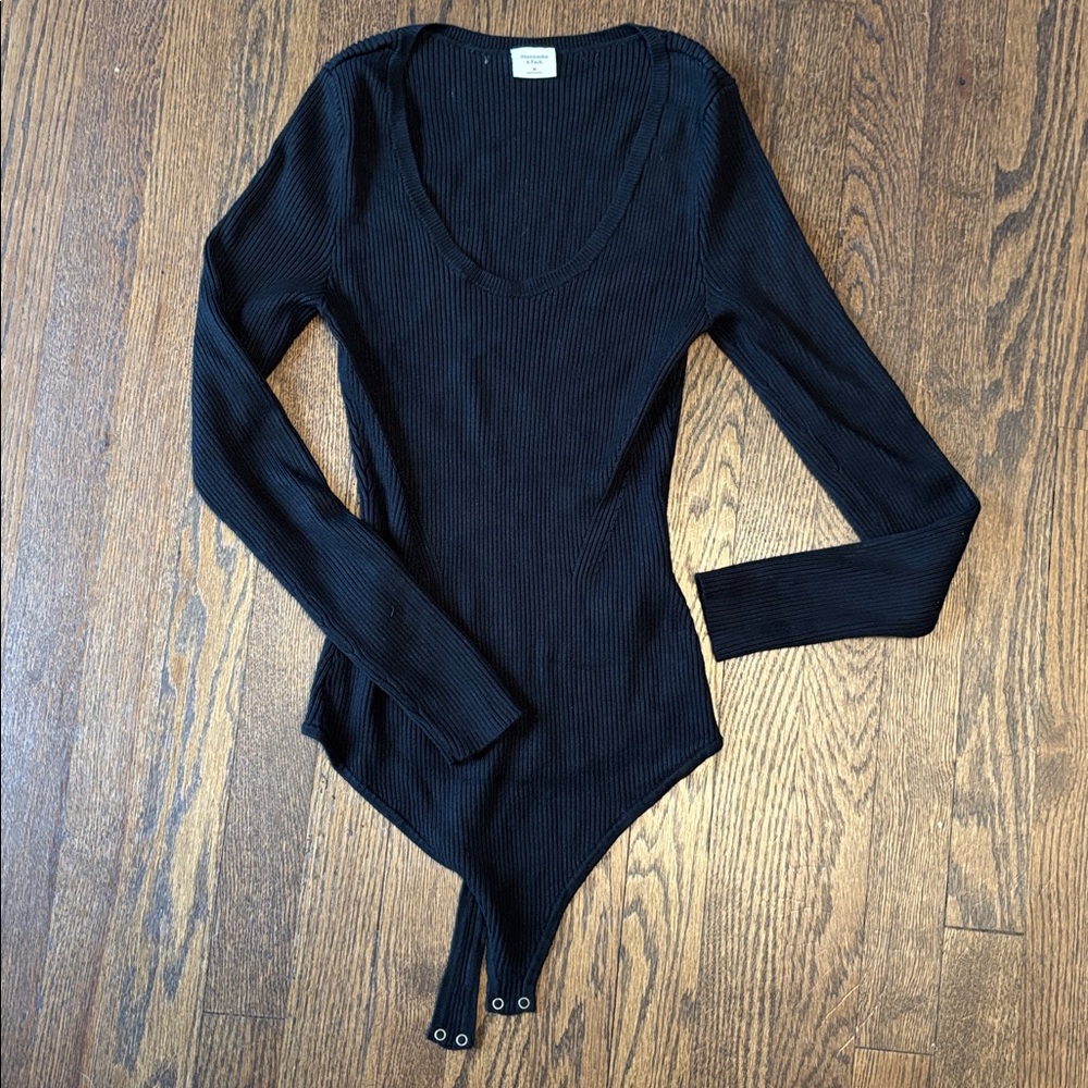 Abercrombie & Fitch Bodysuit - Picture 2 of 5